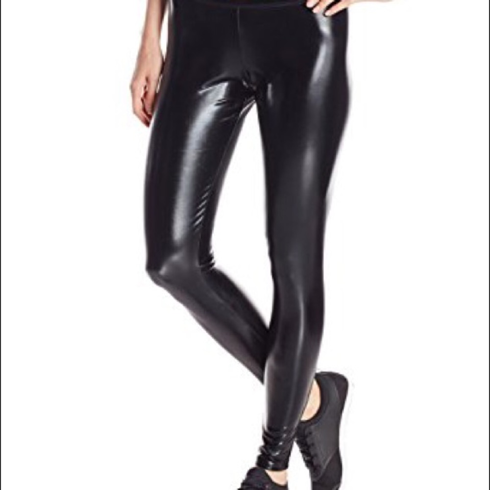Danskin wet look / shiny full leggings